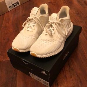 Alphabounce Adidas shoes